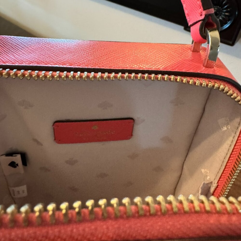 Kate Spade Daisy Vanity Case Crossbody — Hot Pink - Picture 8 of 10